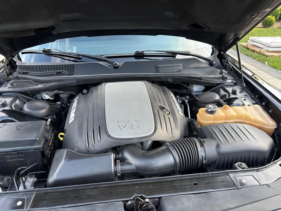 2012 Dodge Challenger 3rd Gen - Image 8 of 8