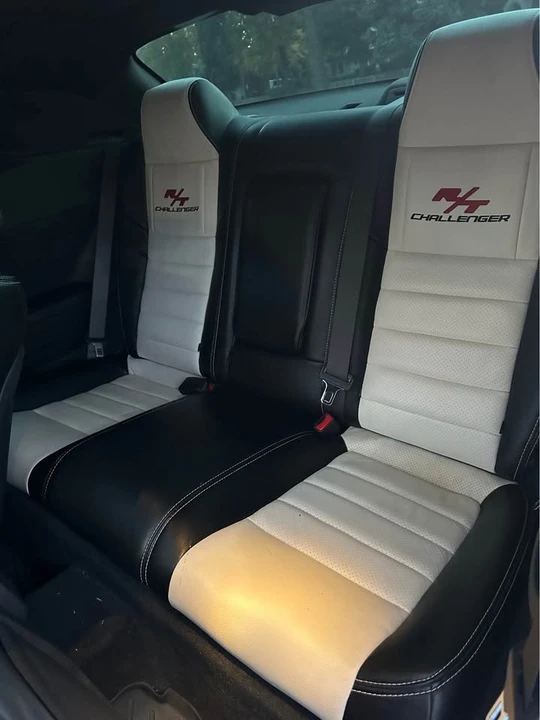 2012 Dodge Challenger 3rd Gen - Image 8 of 12