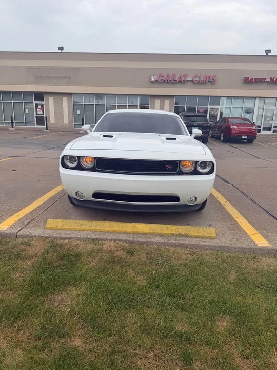 2012 Dodge Challenger 3rd Gen - Image 4 of 5