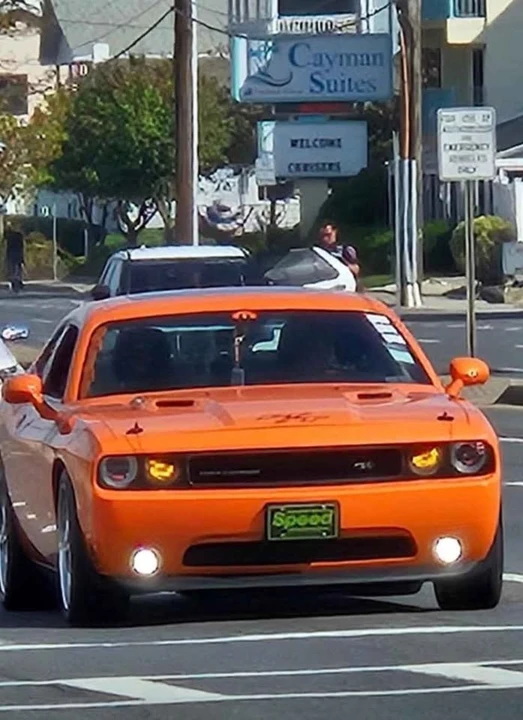 2012 Dodge Challenger 3rd Gen - Image 4 of 9
