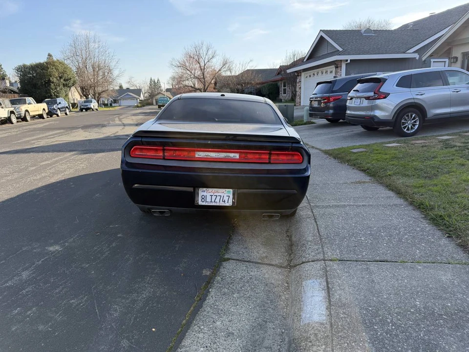 2012 Dodge Challenger 3rd Gen - Image 6 of 7