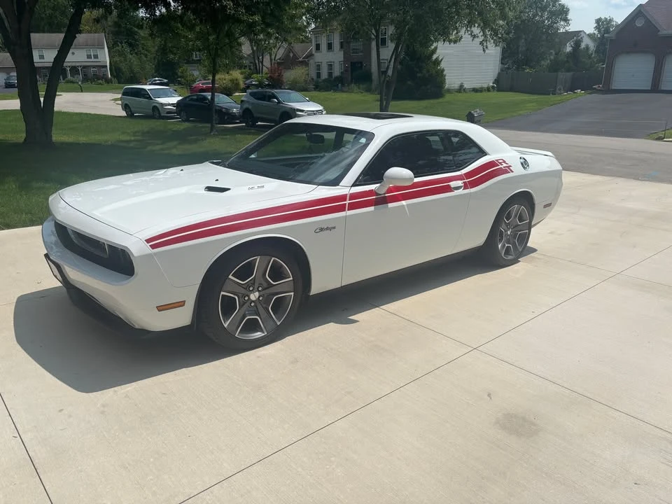 2012 Dodge Challenger 3rd Gen - Image 11 of 18