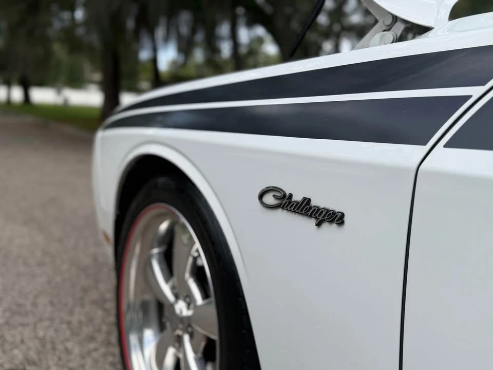 2012 Dodge Challenger 3rd Gen - Image 9 of 20