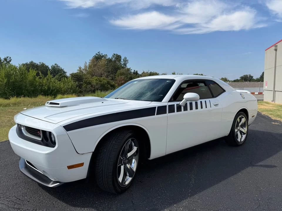2012 Dodge Challenger 3rd Gen - Image 7 of 18