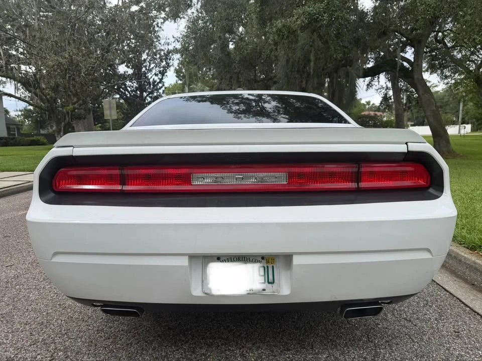 2012 Dodge Challenger 3rd Gen - Image 6 of 20