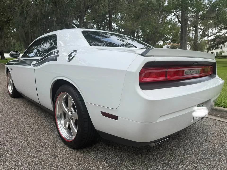 2012 Dodge Challenger 3rd Gen - Image 7 of 20