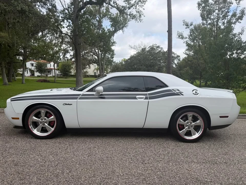 2012 Dodge Challenger 3rd Gen - Image 8 of 20