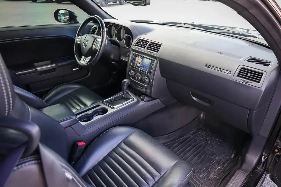 2012 Dodge Challenger 3rd Gen - Image 8 of 16