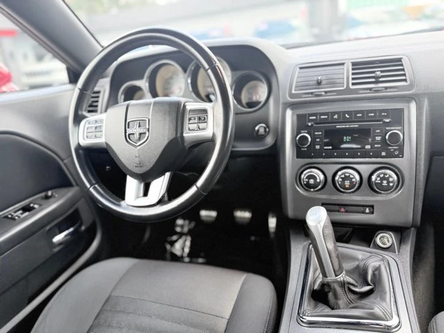 2012 Dodge Challenger 3rd Gen - Image 19 of 20