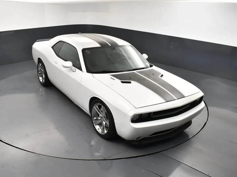 2012 Dodge Challenger 3rd Gen - Image 3 of 12