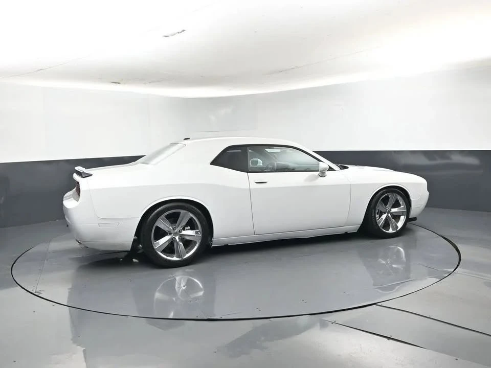 2012 Dodge Challenger 3rd Gen - Image 4 of 12