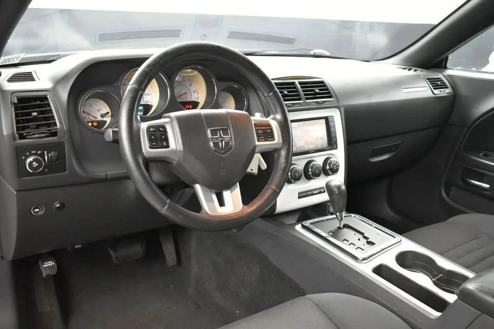 2012 Dodge Challenger 3rd Gen - Image 8 of 12