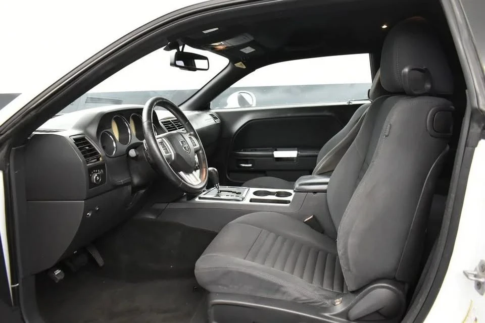 2012 Dodge Challenger 3rd Gen - Image 11 of 12