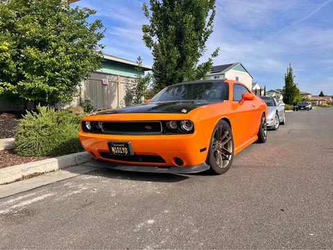 2012 Dodge Challenger R/T Plus