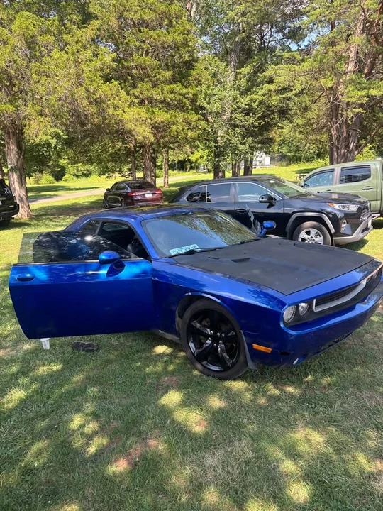 2012 Dodge Challenger 3rd Gen - Image 11 of 17