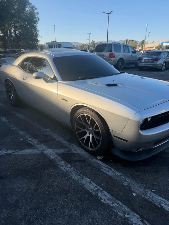2012 Dodge Challenger 3rd Gen - Image 6 of 15