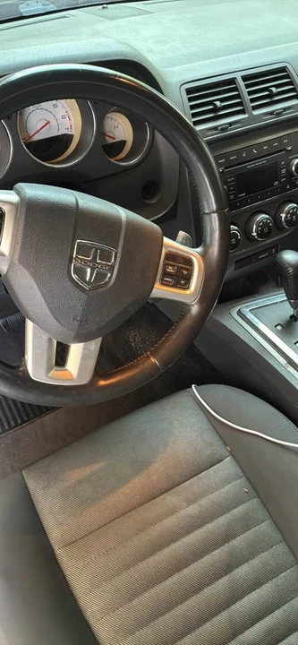 2012 Dodge Challenger 3rd Gen - Image 6 of 8