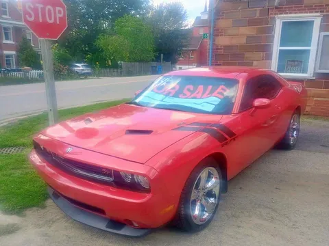 2012 Dodge Challenger R/T Plus Coupe 2D