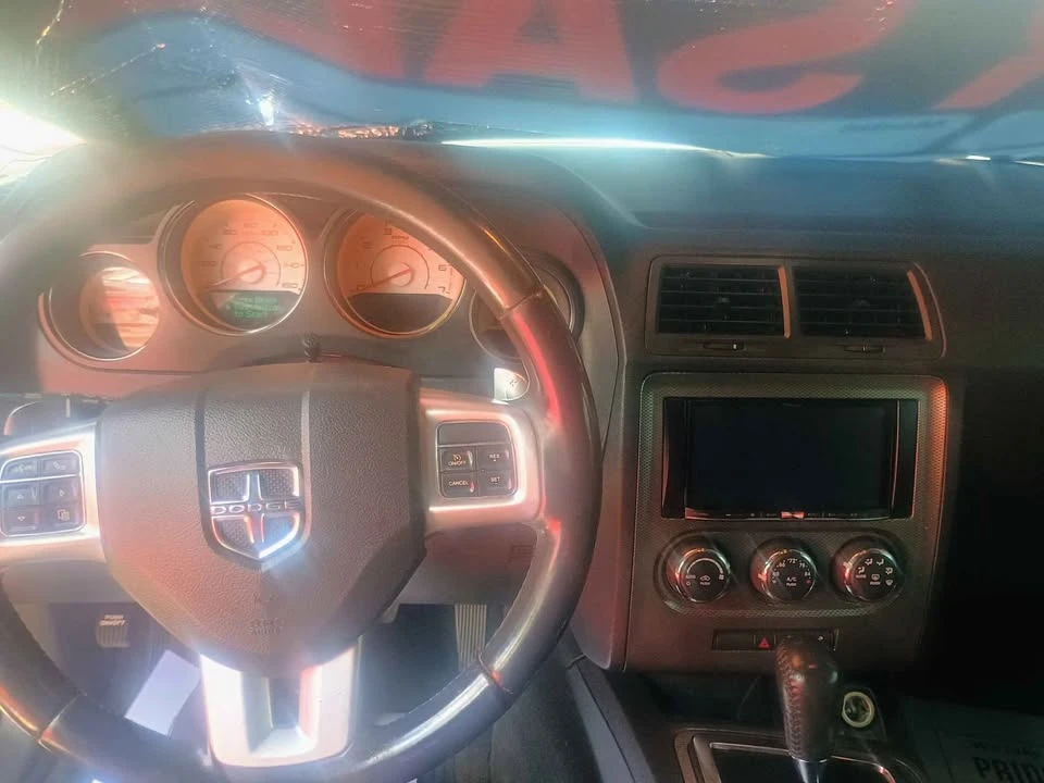 2012 Dodge Challenger 3rd Gen - Image 7 of 8
