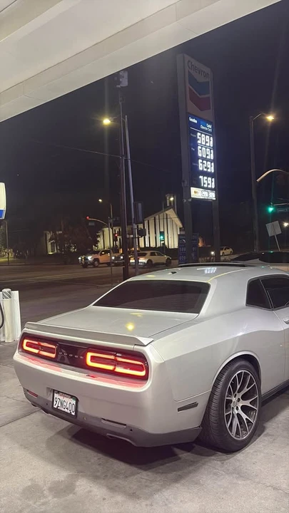 2012 Dodge Challenger 3rd Gen - Image 2 of 11