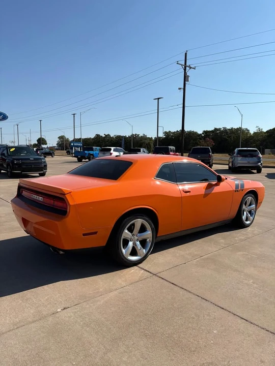 2012 Dodge Challenger 3rd Gen - Image 5 of 7