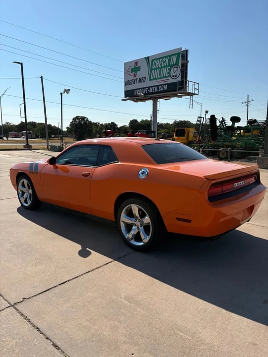 2012 Dodge Challenger 3rd Gen - Image 4 of 7