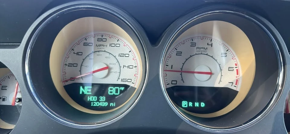 2012 Dodge Challenger 3rd Gen - Image 10 of 20
