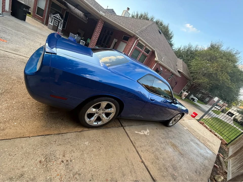 2012 Dodge Challenger 3rd Gen - Image 5 of 12