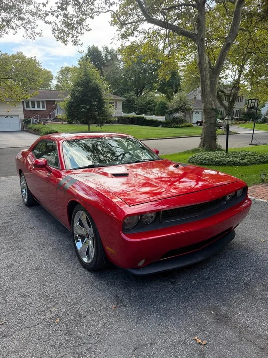 2012 Dodge Challenger 3rd Gen - Image 6 of 11
