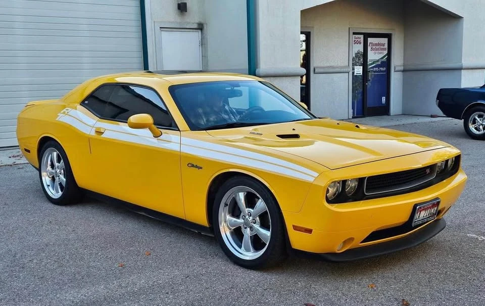 2012 Dodge Challenger 3rd Gen - Image 3 of 15