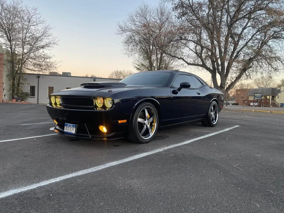 2012 Dodge Challenger 3rd Gen - Image 2 of 9