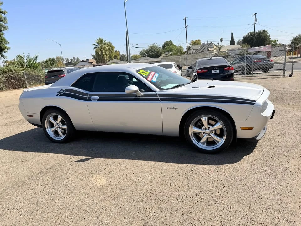 2012 Dodge Challenger 3rd Gen - Image 2 of 6