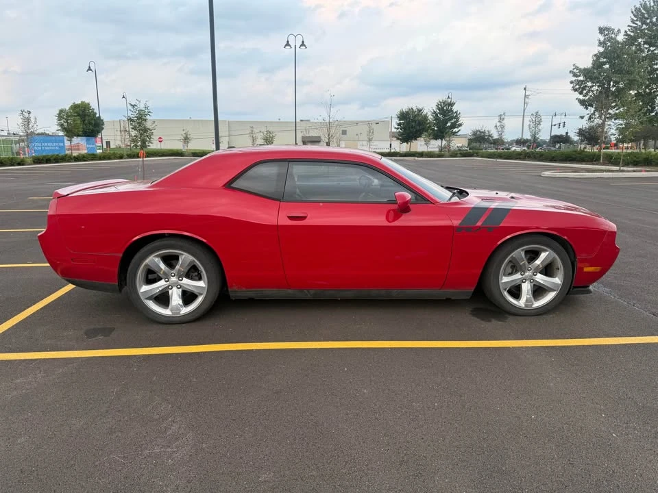 2012 Dodge Challenger 3rd Gen - Image 3 of 17