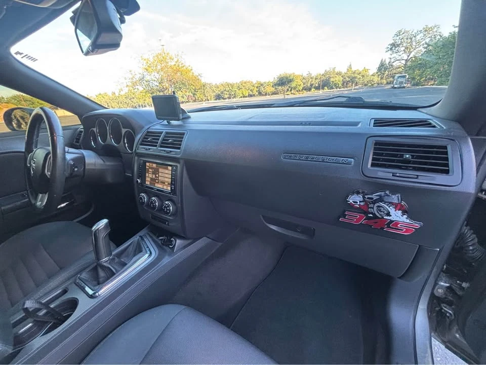 2012 Dodge Challenger 3rd Gen - Image 10 of 20