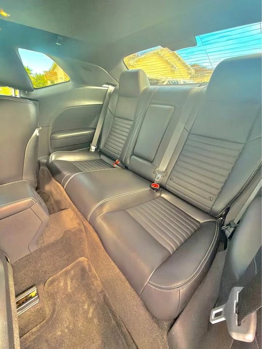 2012 Dodge Challenger 3rd Gen - Image 15 of 19