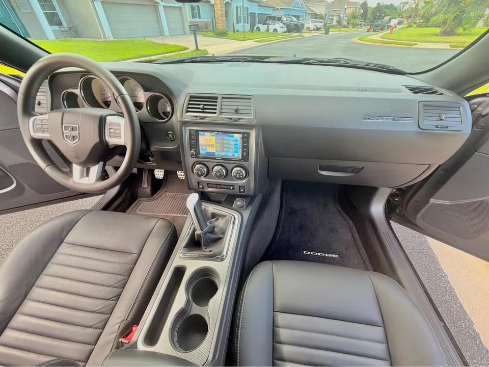 2012 Dodge Challenger 3rd Gen - Image 13 of 19