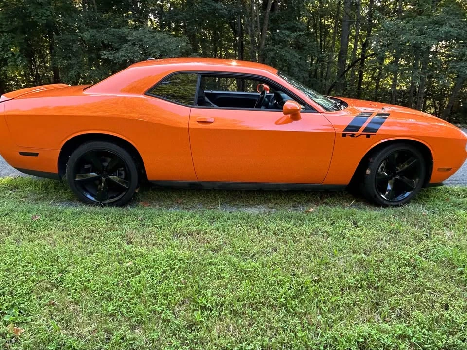2012 Dodge Challenger 3rd Gen - Image 3 of 9