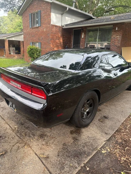 2012 Dodge Challenger 3rd Gen - Image 3 of 12