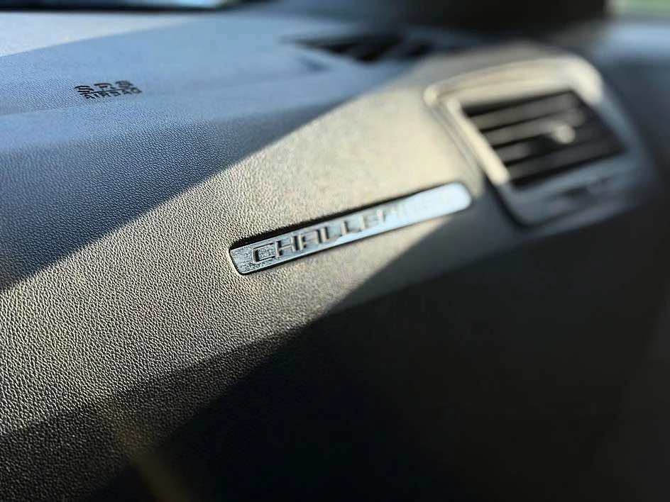 2012 Dodge Challenger 3rd Gen - Image 14 of 20