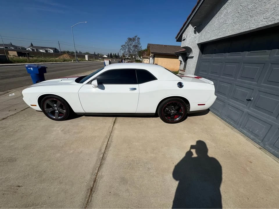 2012 Dodge Challenger 3rd Gen - Image 4 of 10