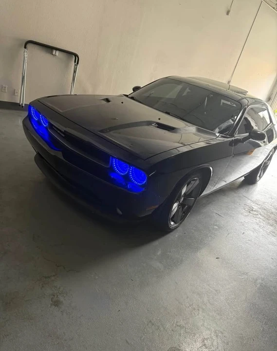 2012 Dodge Challenger 3rd Gen - Image 8 of 12