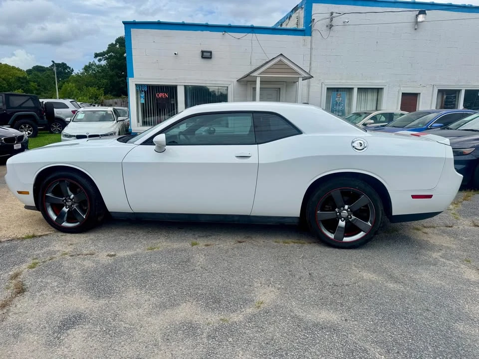 2012 Dodge Challenger 3rd Gen - Image 8 of 20