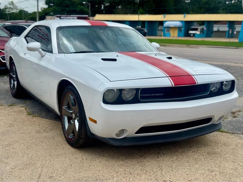2012 Dodge Challenger 3rd Gen - Image 3 of 20