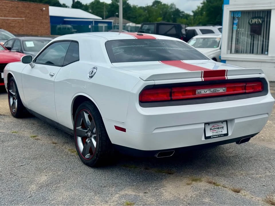 2012 Dodge Challenger 3rd Gen - Image 4 of 20