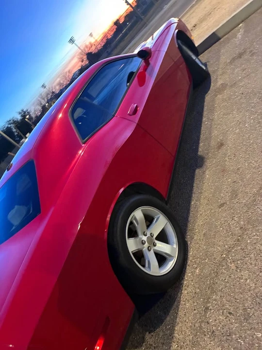 2012 Dodge Challenger 3rd Gen - Image 5 of 11