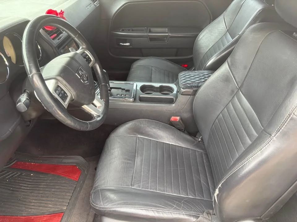 2012 Dodge Challenger 3rd Gen - Image 6 of 8