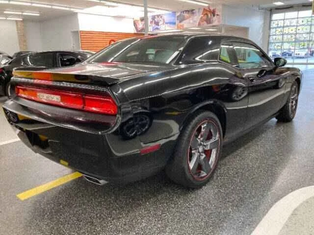 2012 Dodge Challenger 3rd Gen - Image 8 of 17