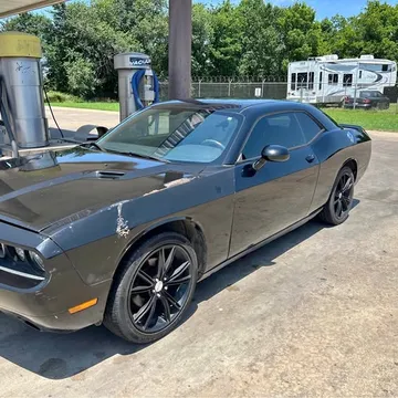 2012 Dodge Challenger SE Coupe 2D