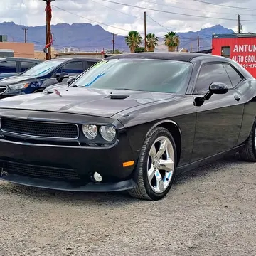 2012 Dodge Challenger SE Coupe 2D