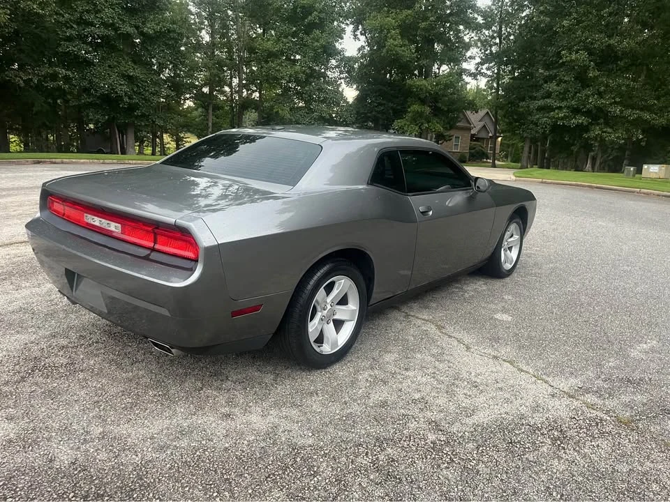 2012 Dodge Challenger 3rd Gen - Image 4 of 11